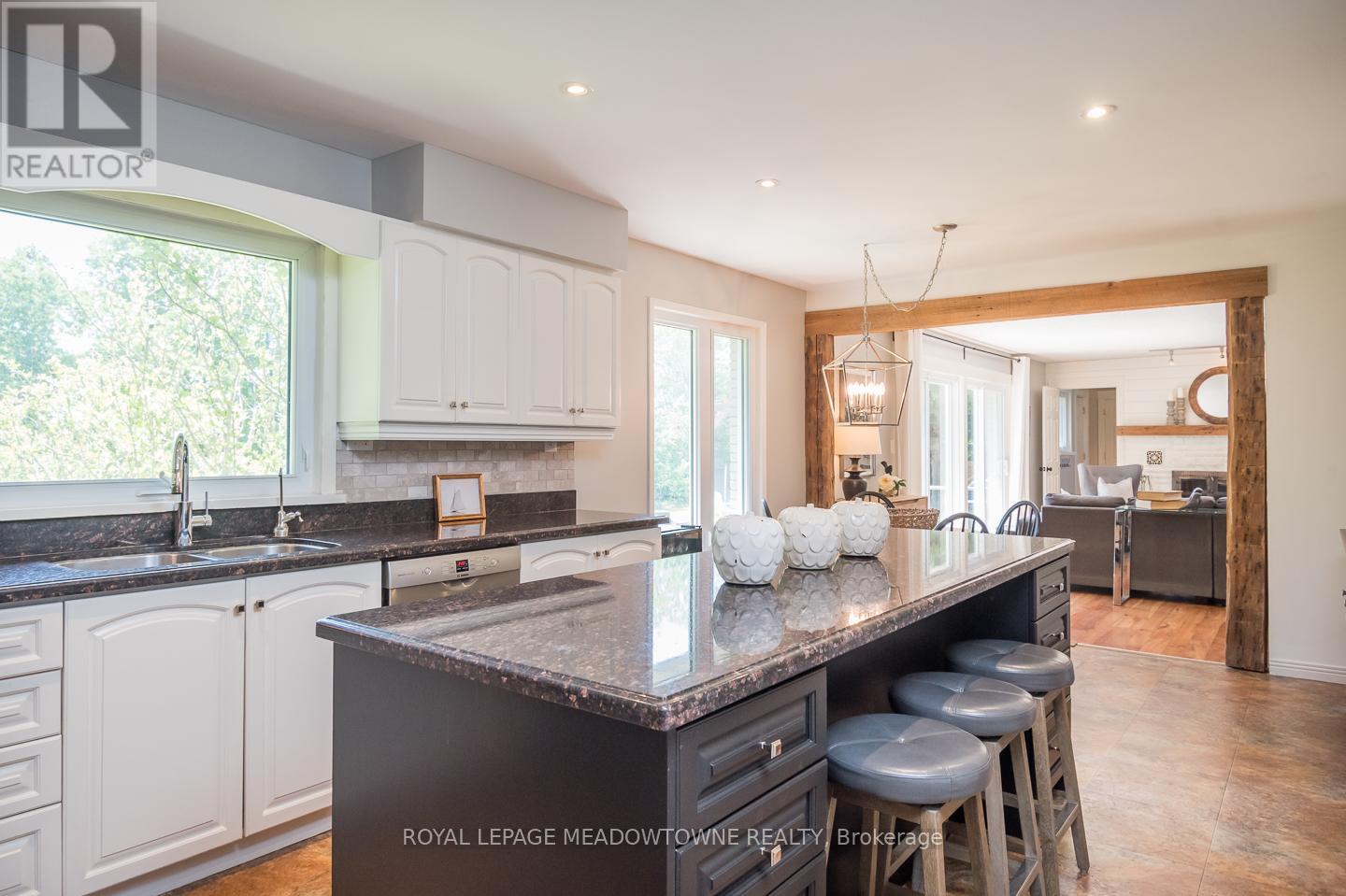 11276 AMOS DRIVE - 11