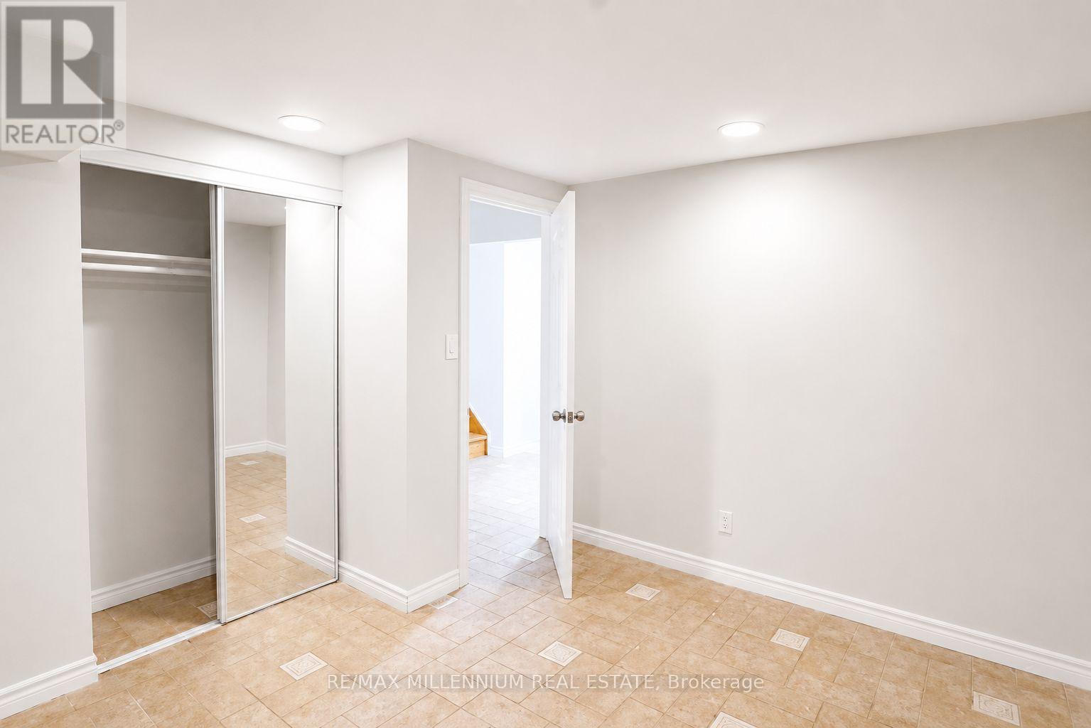15 QUINLAN ROAD - 19