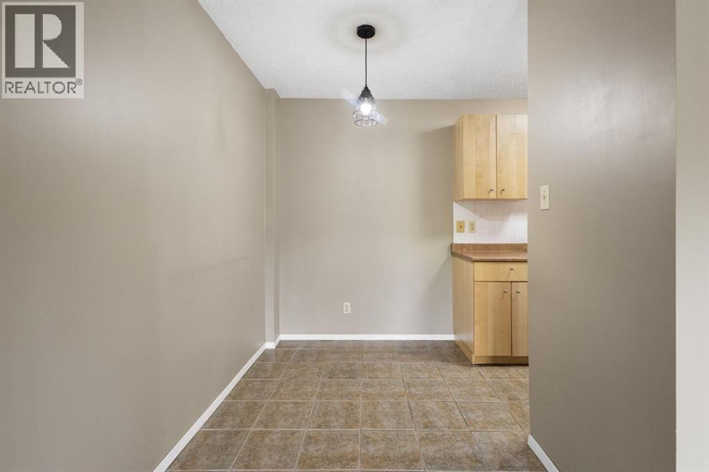#307 635 56 Avenue SW - 8