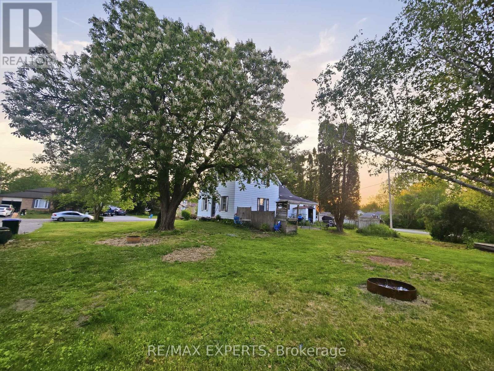 47 WALNUT STREET - 24