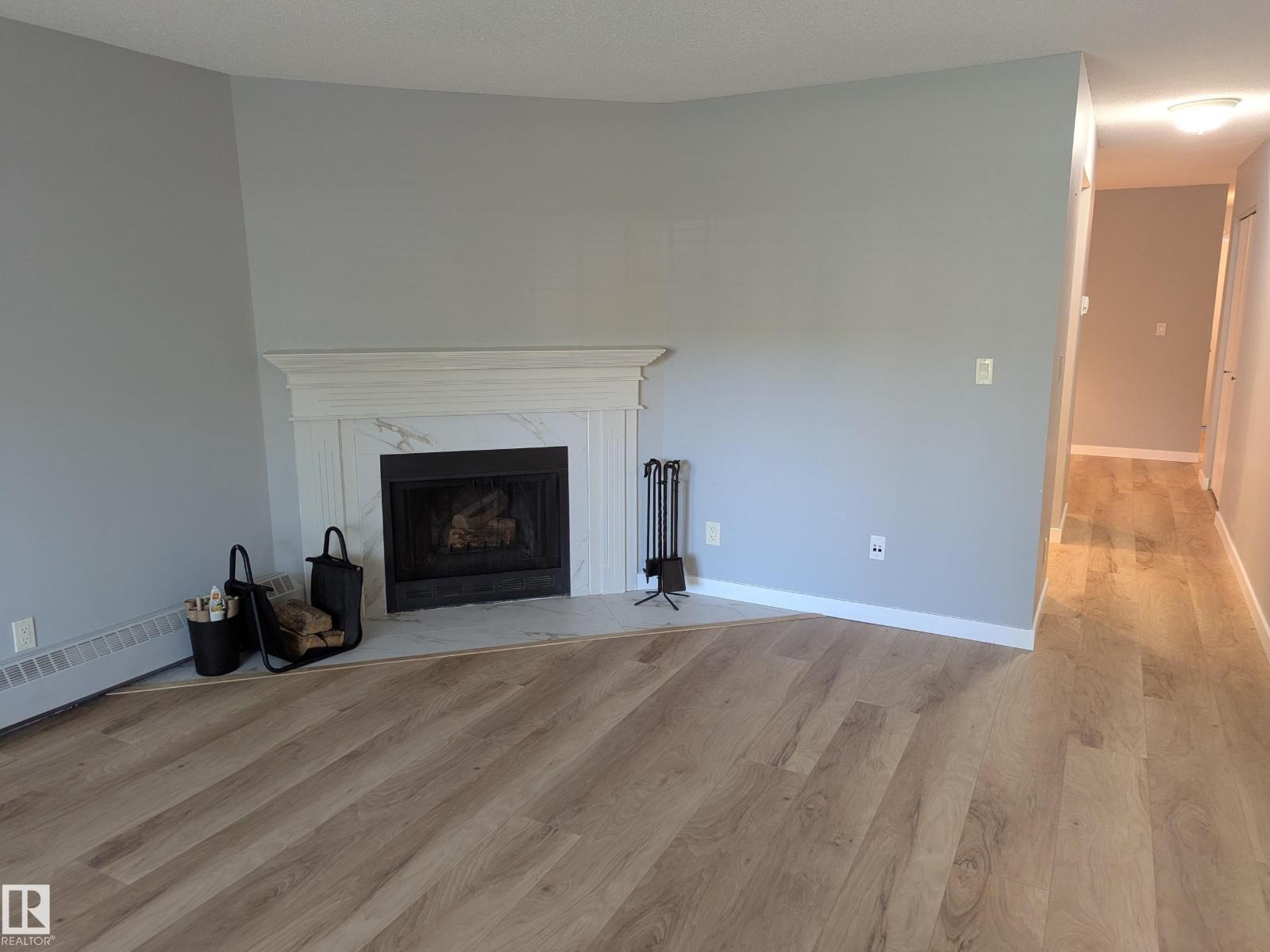 10524 84 AV NW - 5