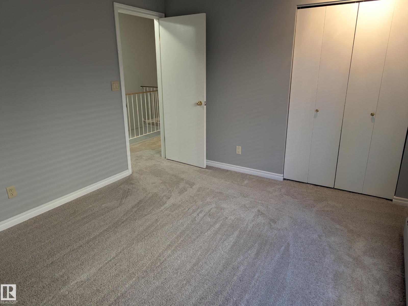 10524 84 AV NW - 22