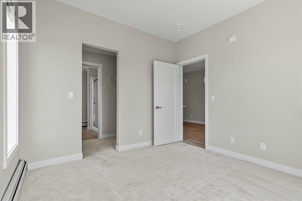 #410 660 Shawnee Square SW - 18