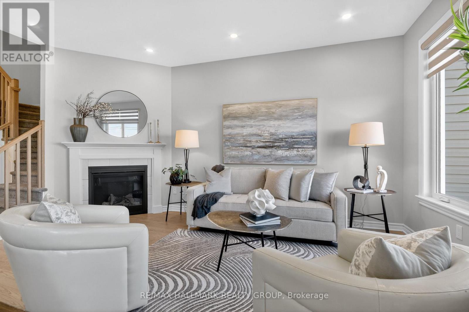737 MAVERICK CRESCENT - 10