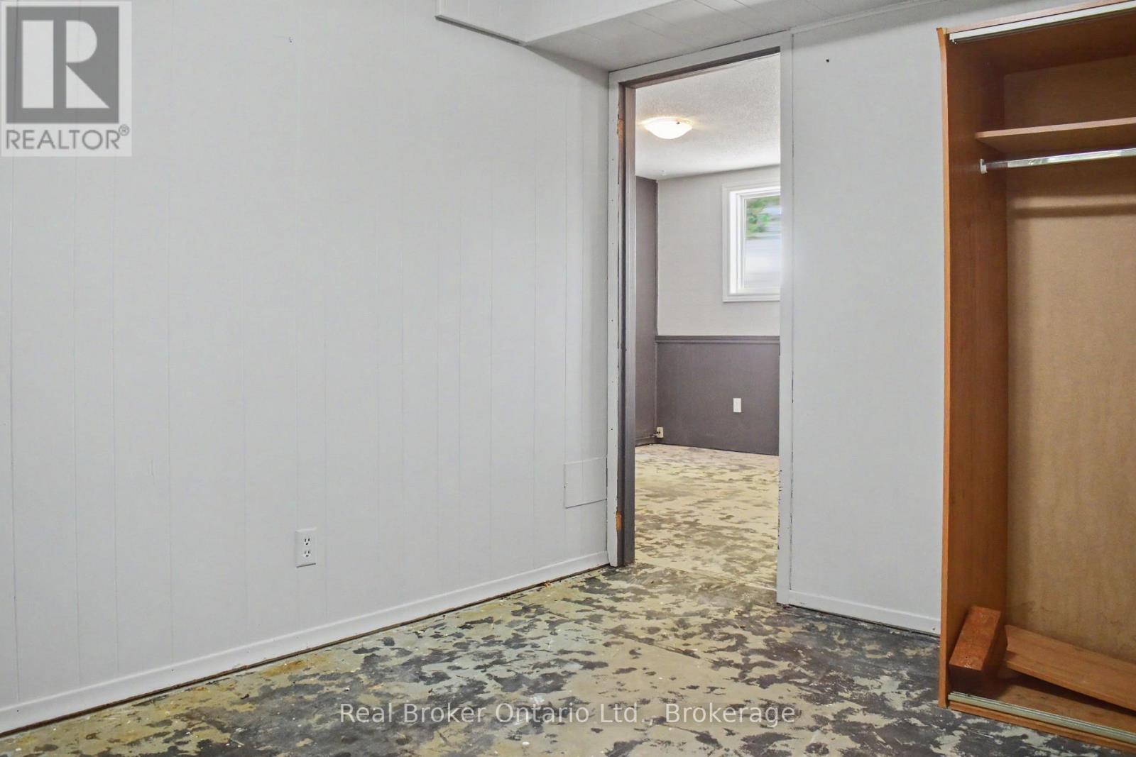 354 GODERICH STREET - 38