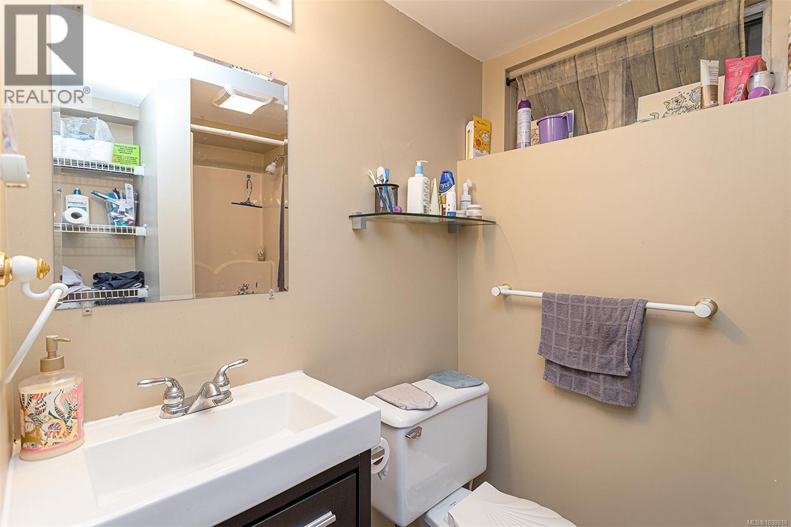 2331 Victor St - 17