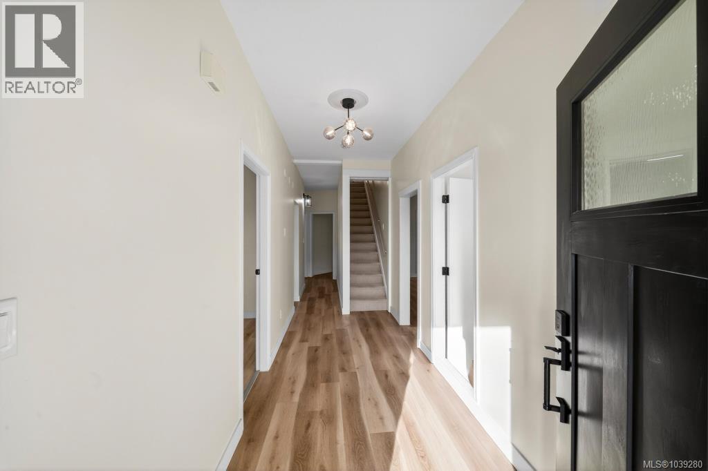 3109 Glasgow St - 12