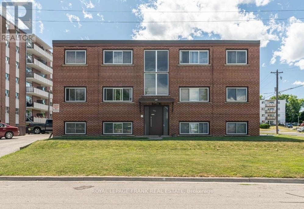 Photo of 180 Nipigon Street