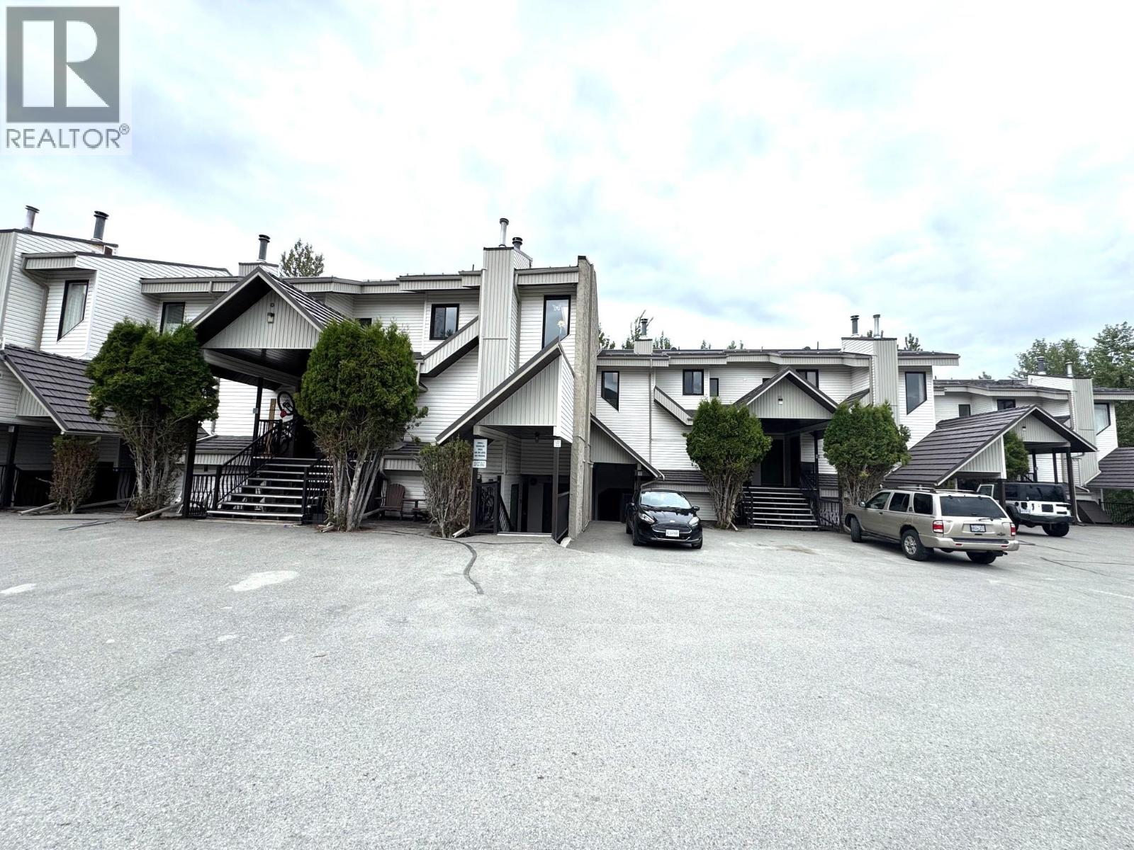 #1024 930 DOGWOOD Drive - 1