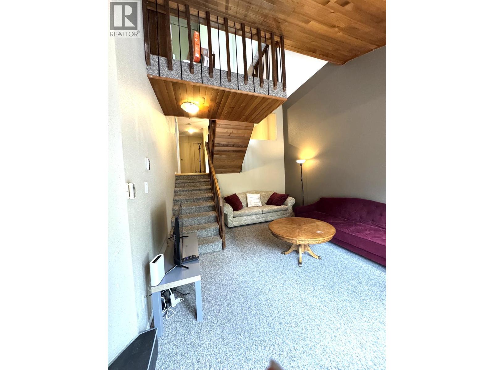 #1024 930 DOGWOOD Drive - 11