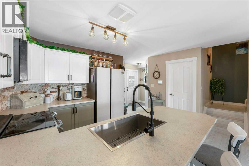 32 Legend Court, Sylvan Lake