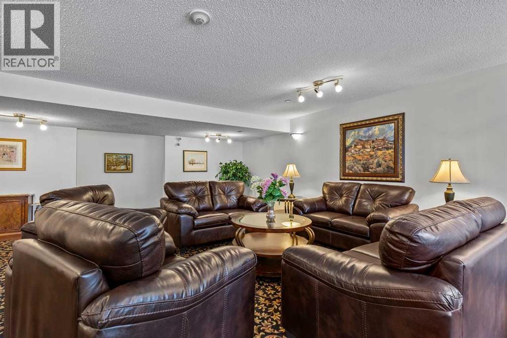 #2111 928 Arbour Lake Road NW - 31