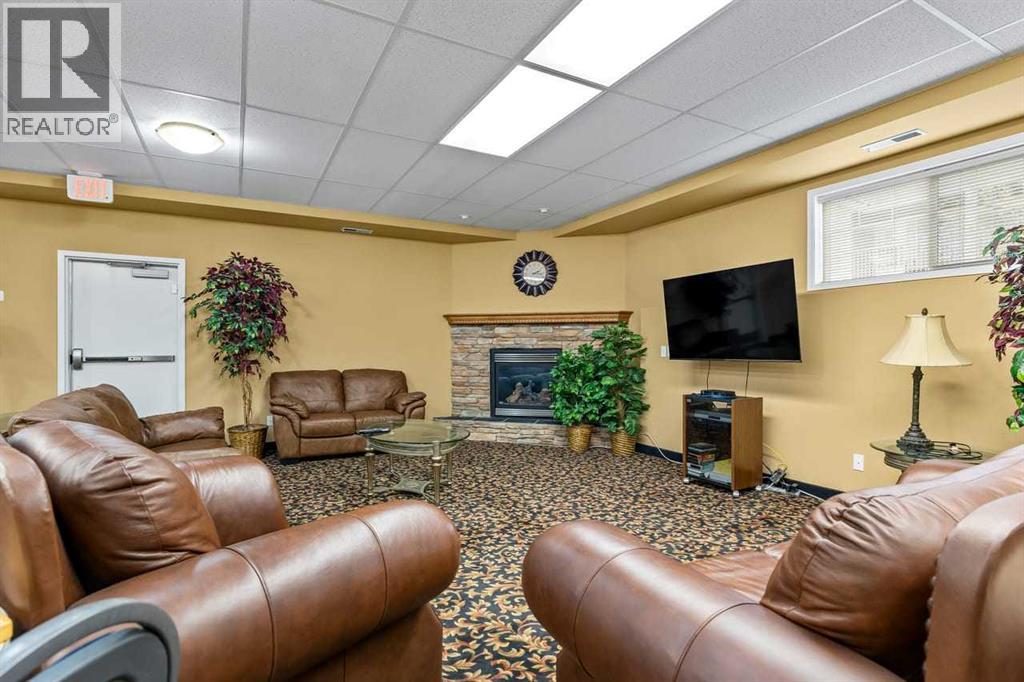 #2111 928 Arbour Lake Road NW - 36