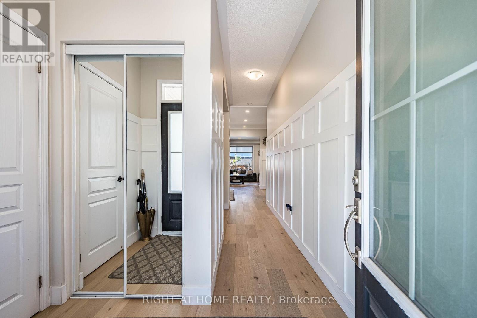 985 SEIVERT PLACE - 4
