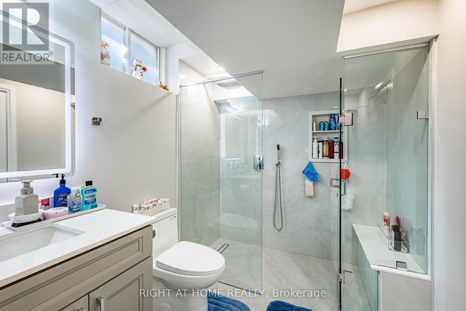 985 SEIVERT PLACE - 46