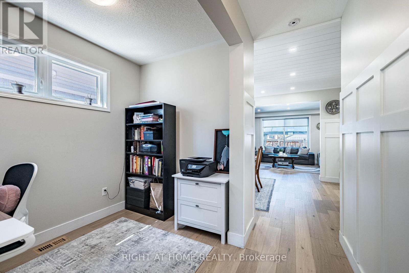 985 SEIVERT PLACE - 8