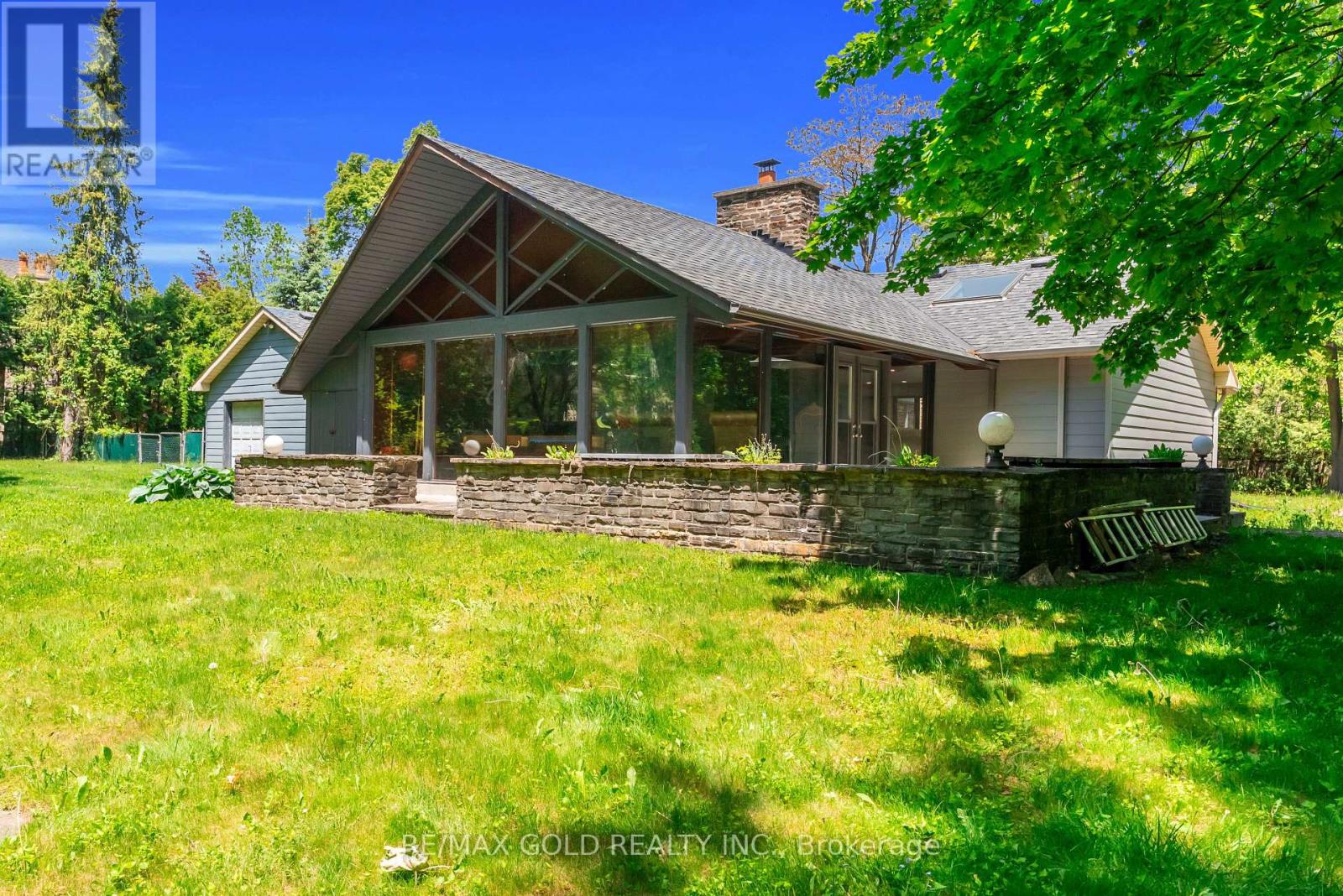 1356 OAK LANE - 43