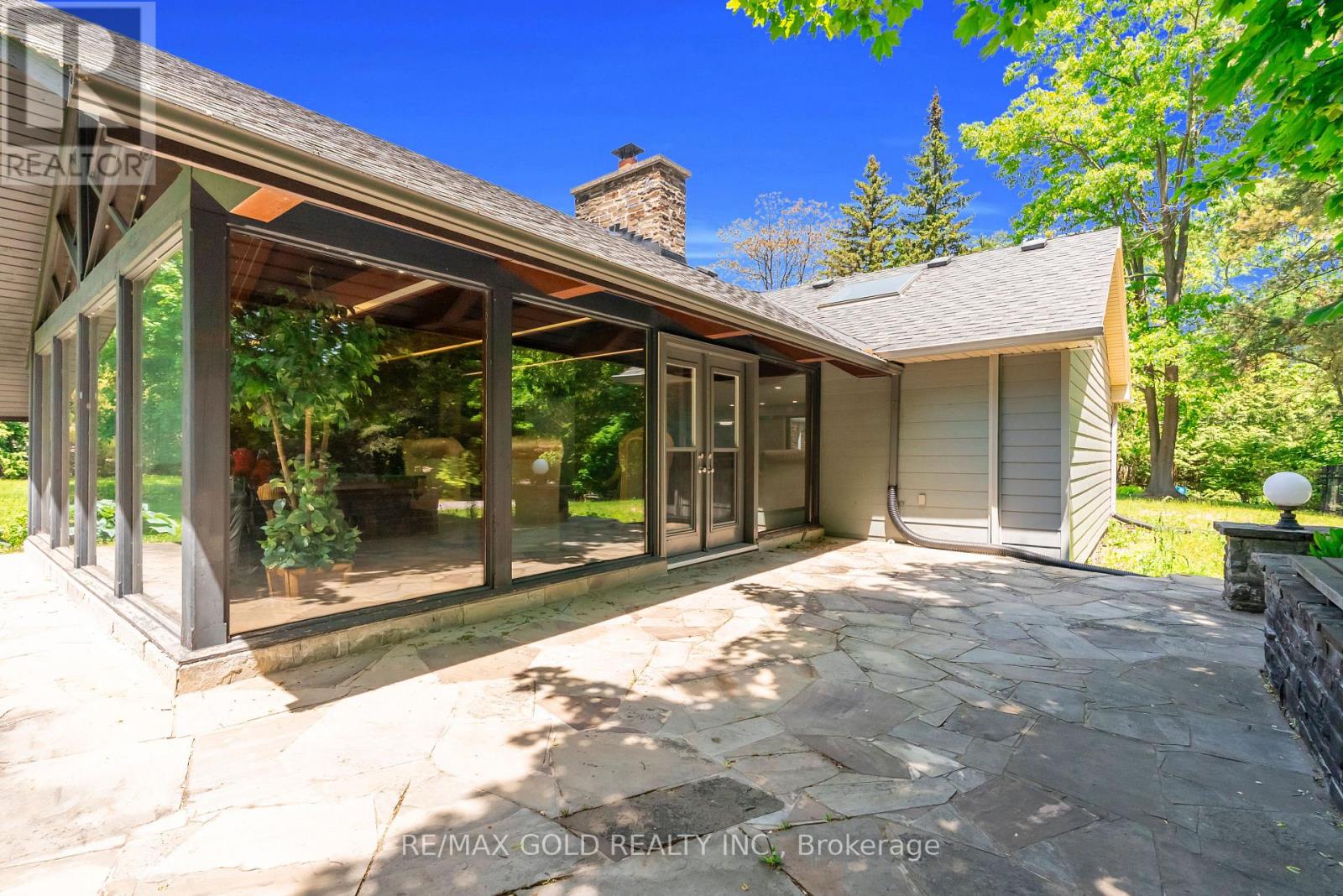 1356 OAK LANE - 44