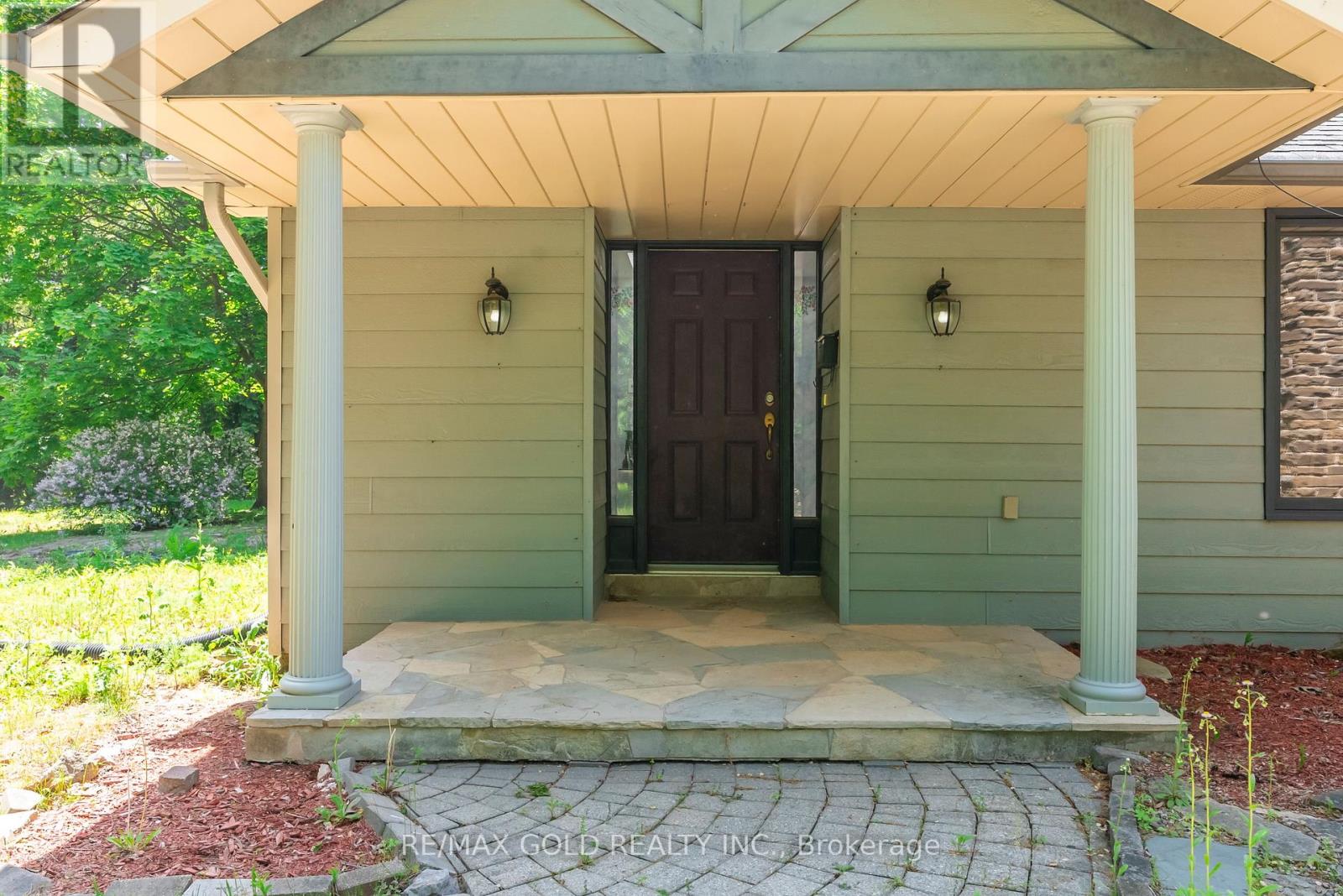 1356 OAK LANE - 5