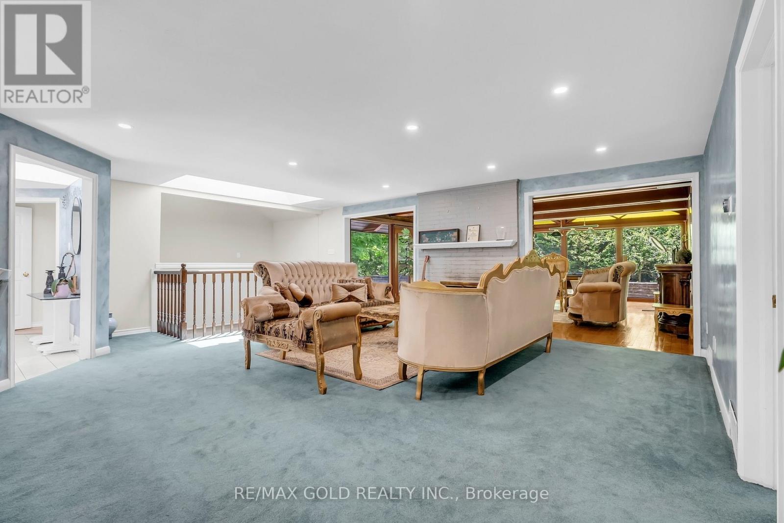 1356 OAK LANE - 9