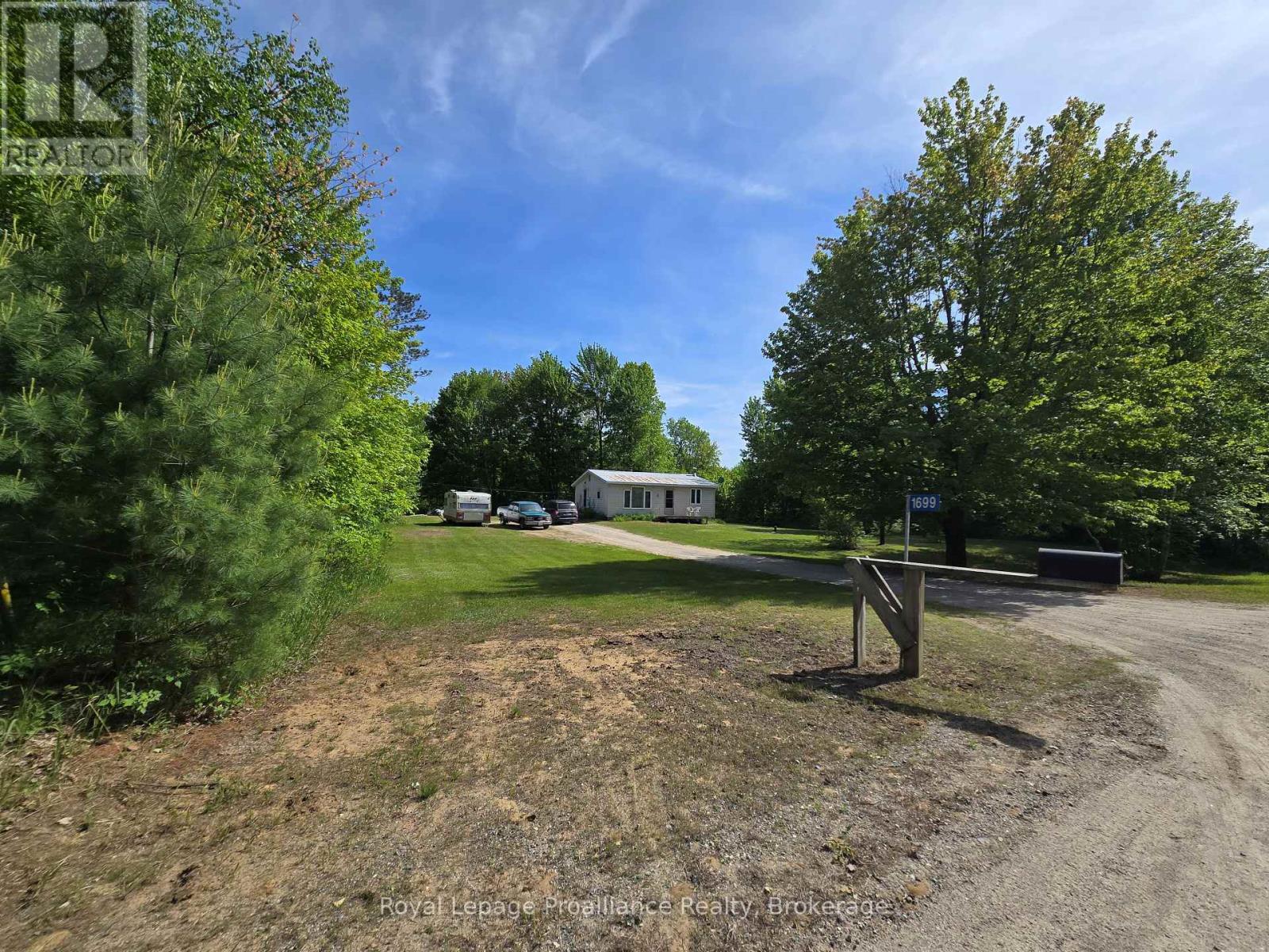 1699 BORDENWOOD ROAD - 33