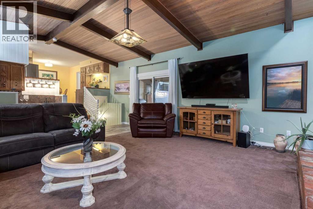 220 Oakridge Place SW — photo 15