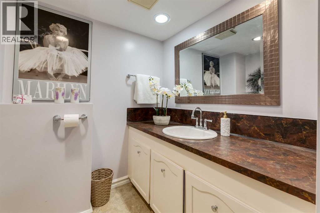 220 Oakridge Place SW — photo 33