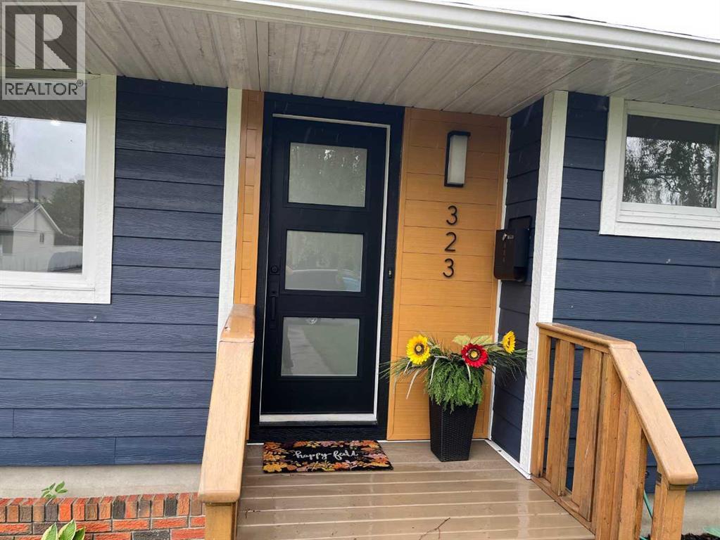 323 84 Avenue SE - photo 3