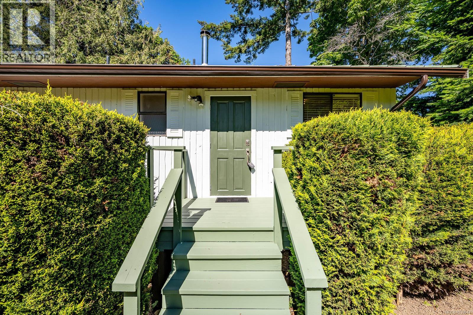 3845 Shingle Spit Rd - 35
