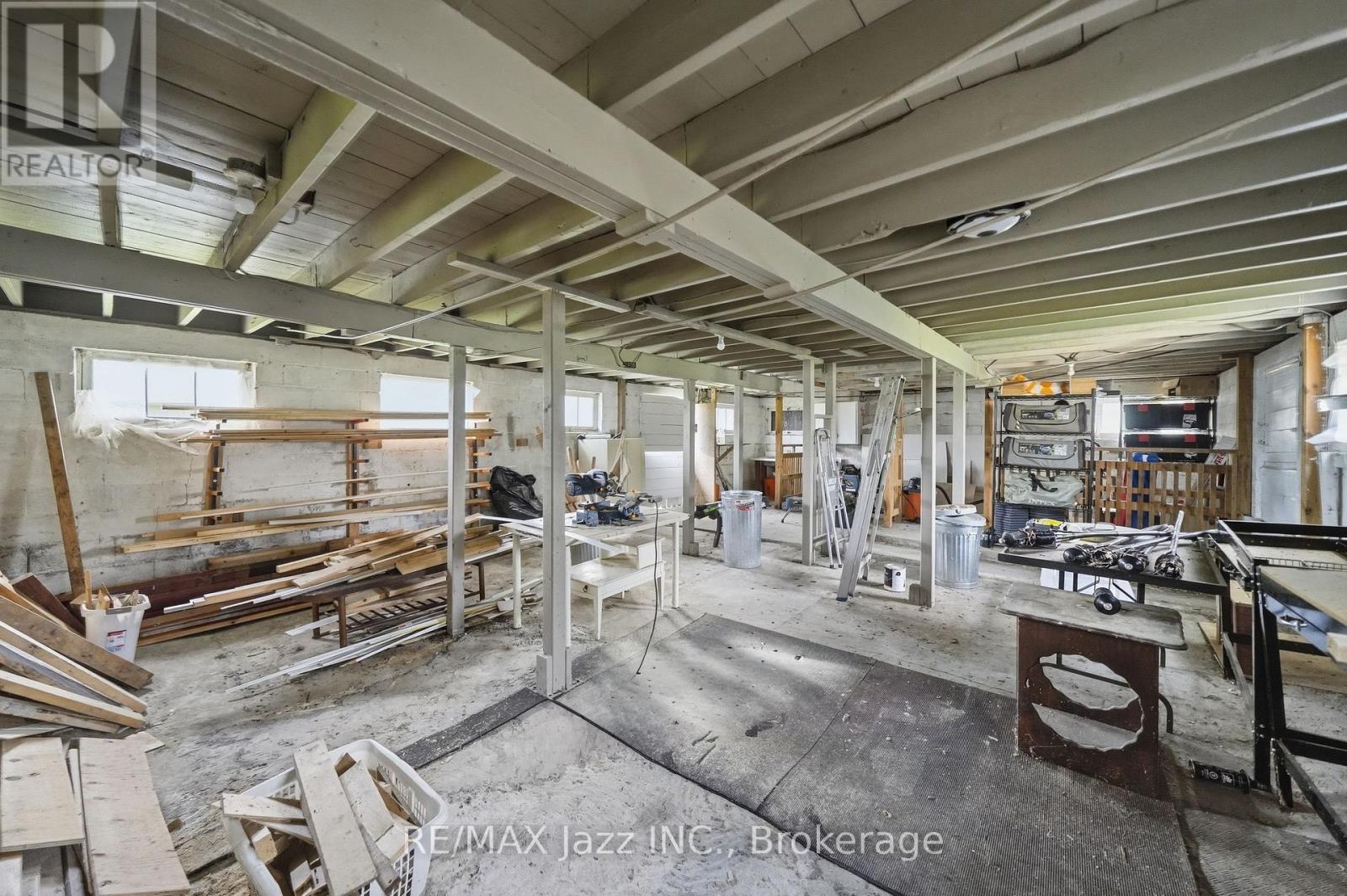 350 SCHRIVER ROAD - 28