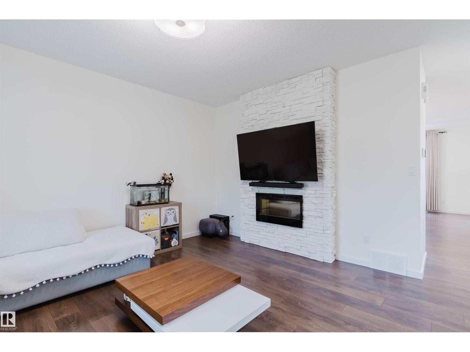 2124 GLENRIDDING WY SW - 5