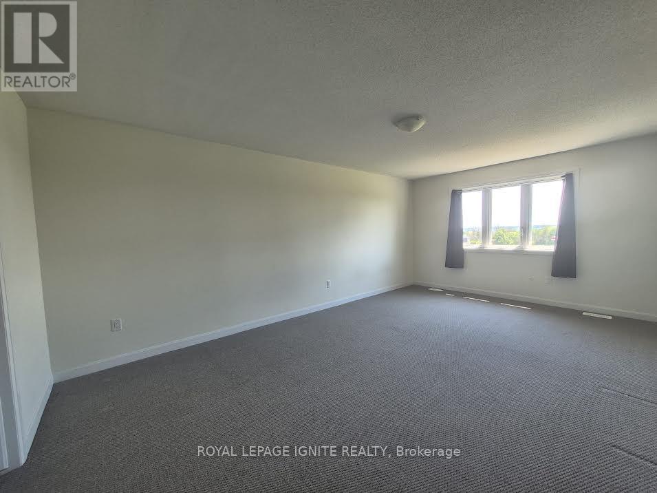 137 GILDERSLEEVE BOULEVARD - 12