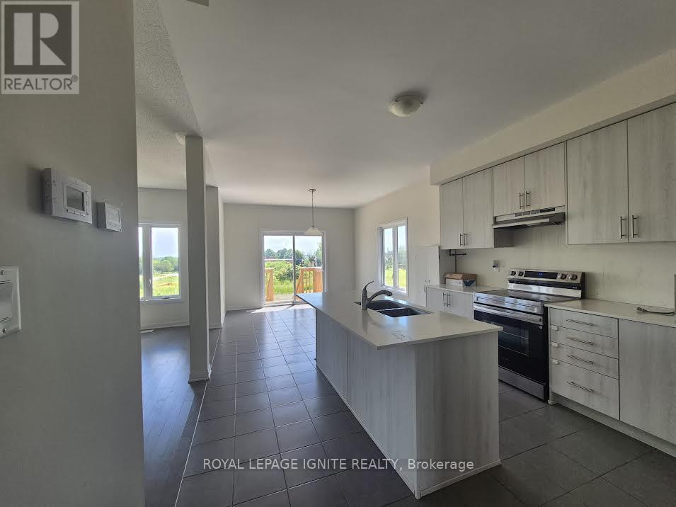 137 GILDERSLEEVE BOULEVARD - 4