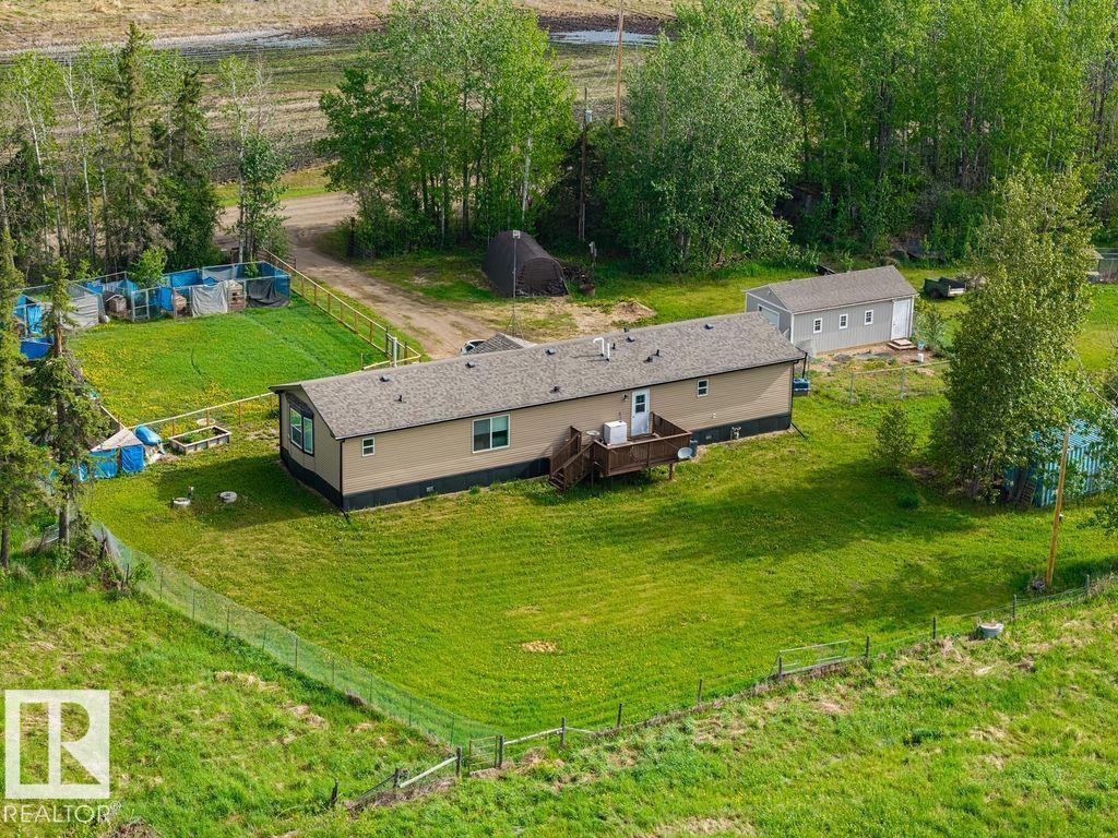 2017 TWP RD 554 — photo 30