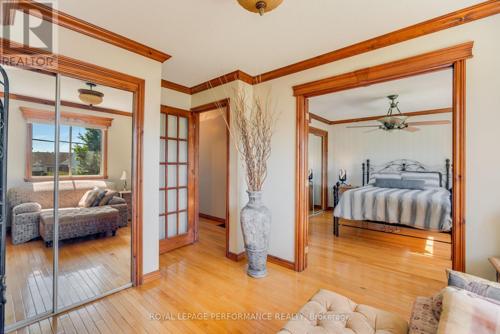 433 TUPPER STREET - 16