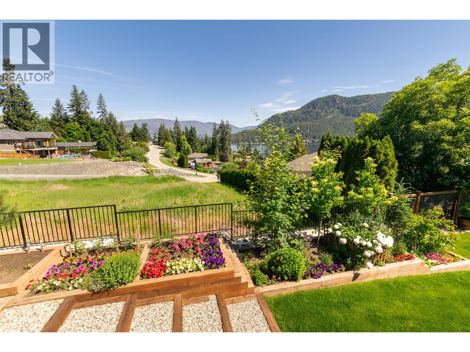 2459 Marine Place - 34