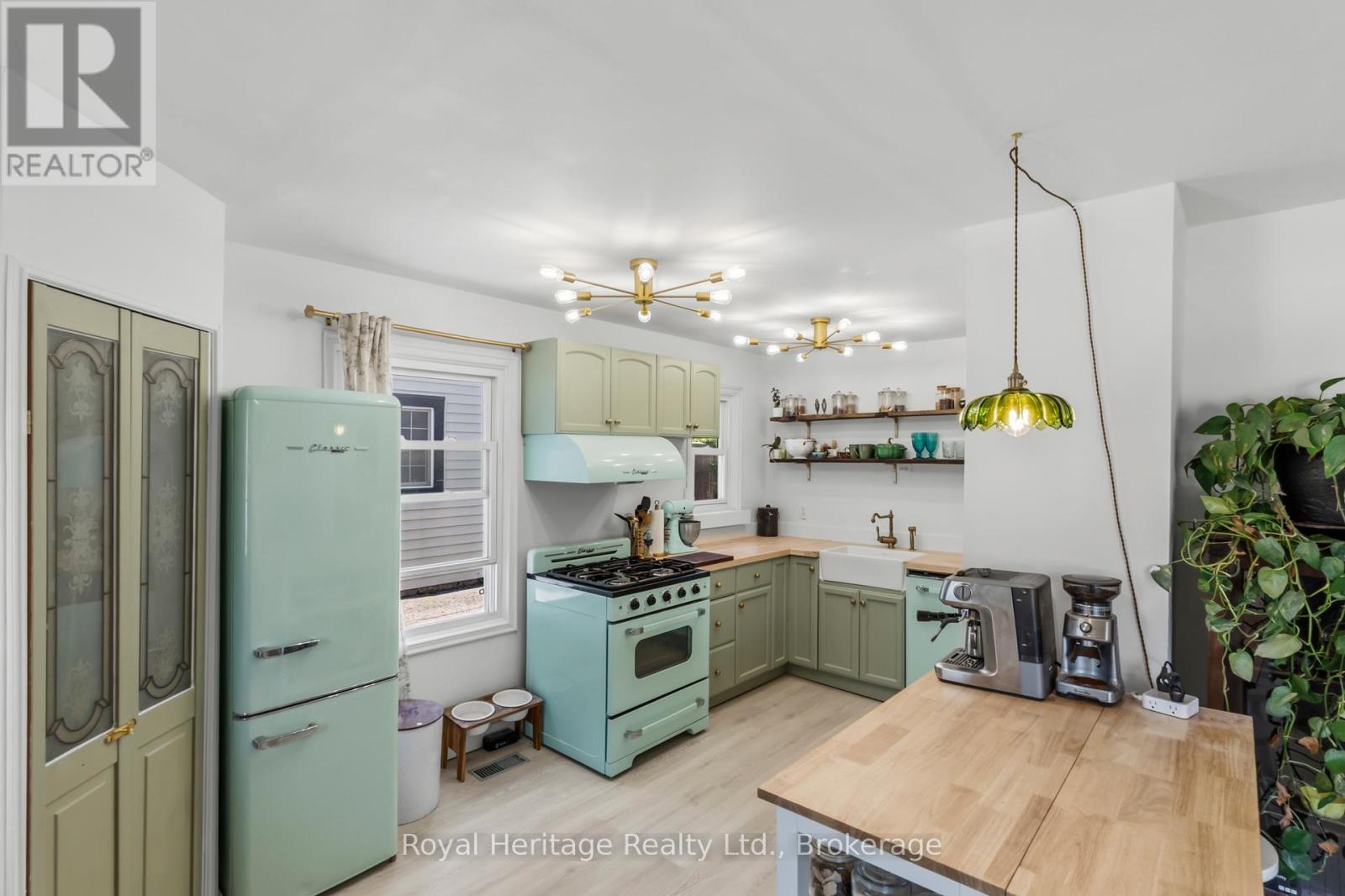 31 CAROLINE STREET - 10