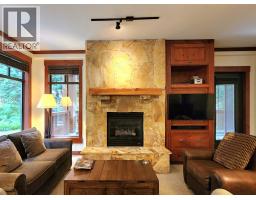 221 2202 Gondola Way, Whistler, BC V8E0M7 Photo 9