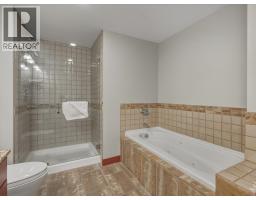221 2202 Gondola Way, Whistler, BC V8E0M7 Photo 17