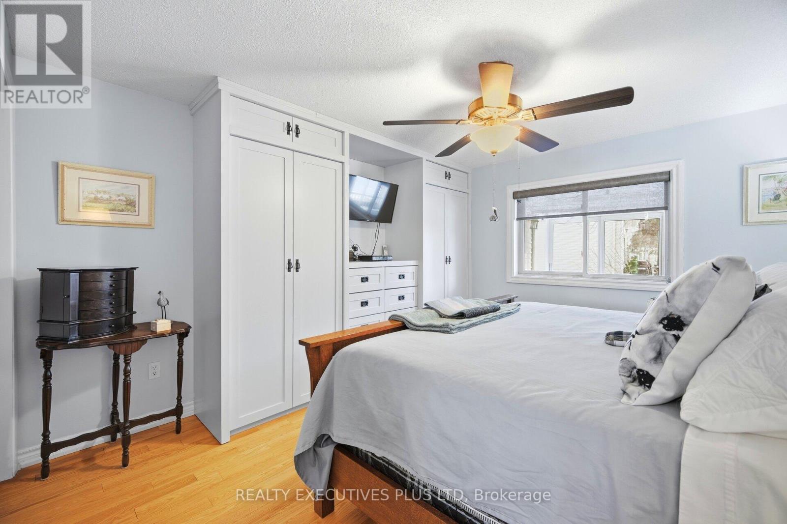 5 TECUMSETH PINES DRIVE - 23