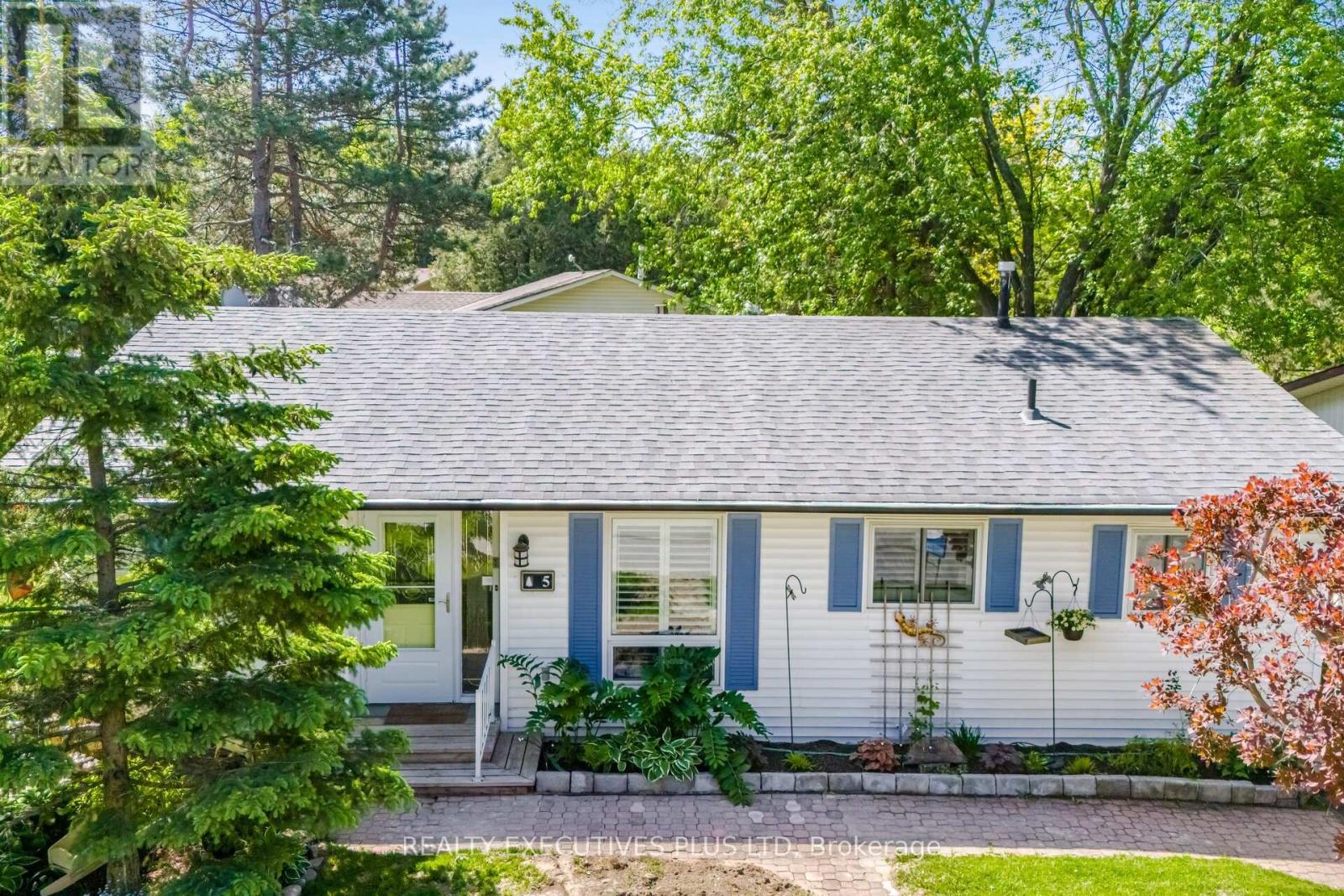 5 TECUMSETH PINES DRIVE - 8