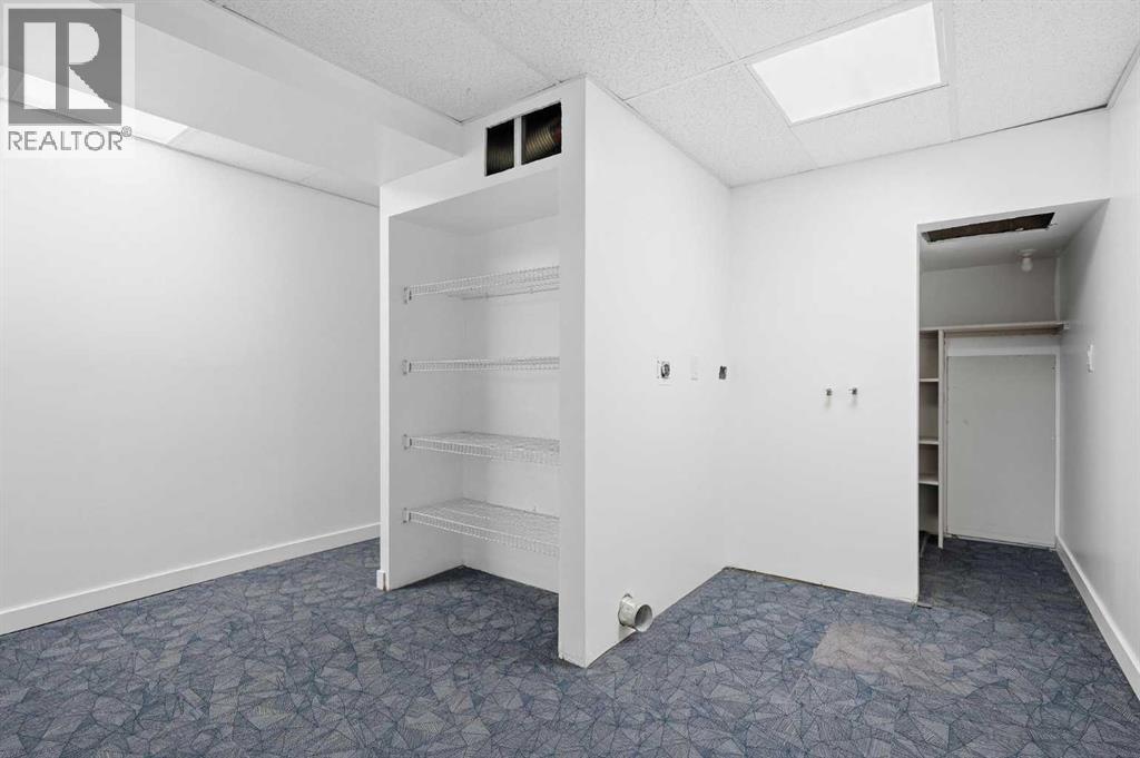 1040 16 Street NE — photo 29