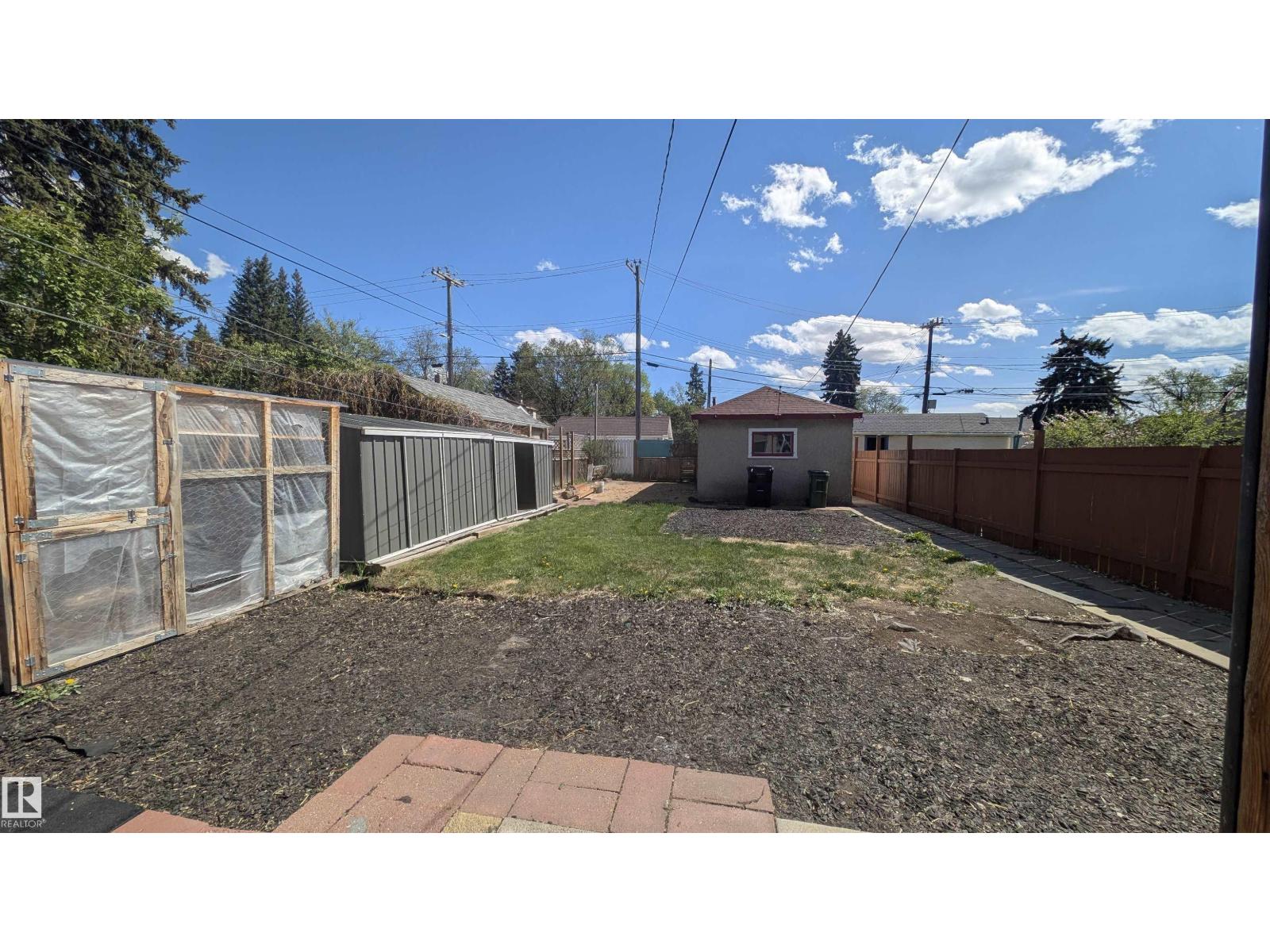 7611 112S AV NW — photo 30