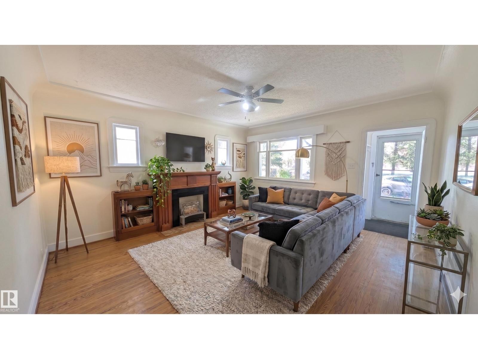 7611 112S AV NW - photo 4