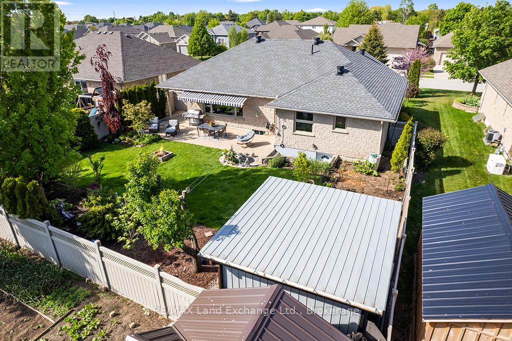 478 BLUEWATER DRIVE - Image 2
