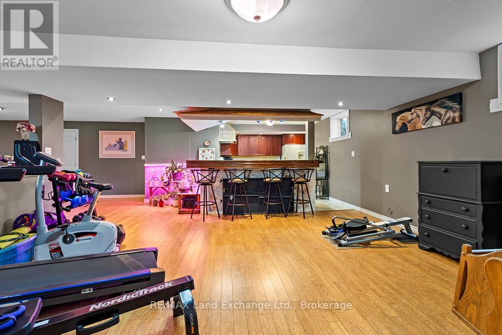 478 BLUEWATER DRIVE - 23