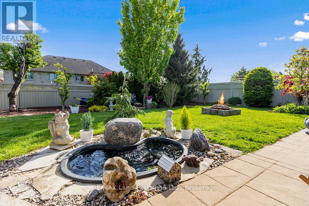 478 BLUEWATER DRIVE - 36