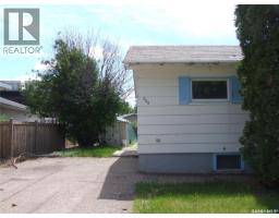 325 3rd Avenue E, Leader, SK S0N1H0 Photo 34