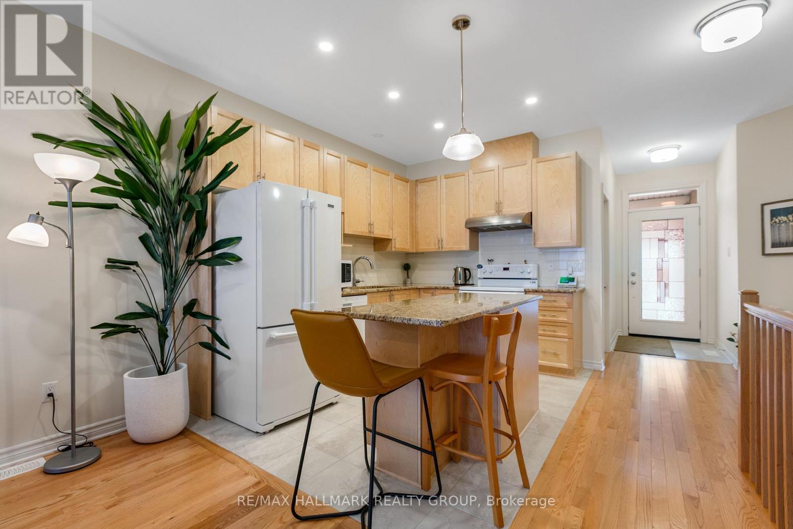 66 KAYENTA STREET W - 8