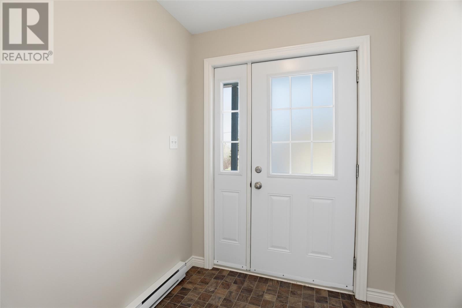 6 Tolt Road - 14